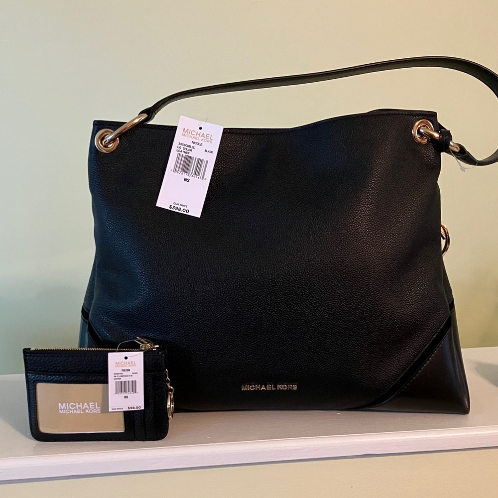 Michael Kors Elegant Black Hobo Bag